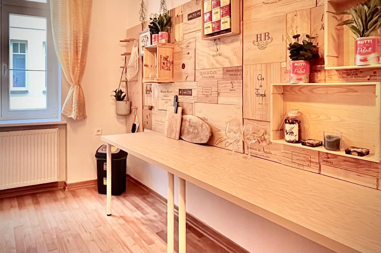 Sunny City - Apartment In Spa Zone With Private Garage Карлови Вари Екстериор снимка